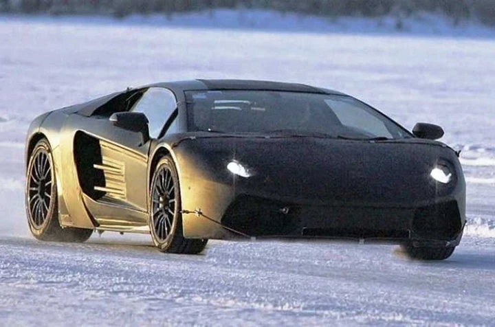 Arriverà nel 2012 l'erede della Murcielago