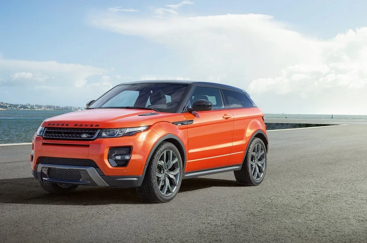 Range Rover Evoque Autobiography Dynamic, le foto ufficiali