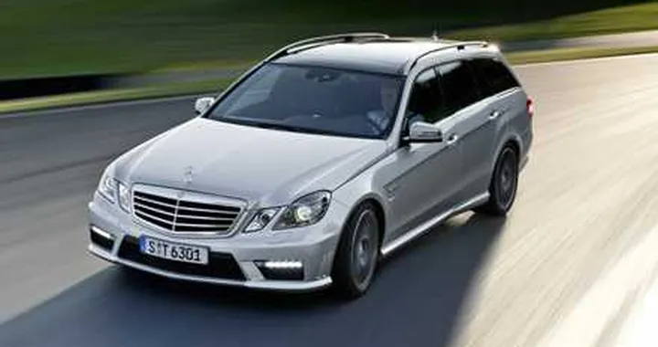 Mercedes E 63 AMG station wagon: familiare...da corsa