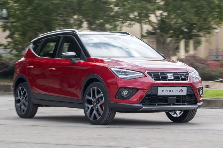 Seat Arona FR: il SUV spagnolo si veste di sportività