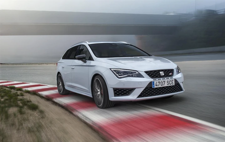 Seat Leon ST Cupra: record tra le wagon al 