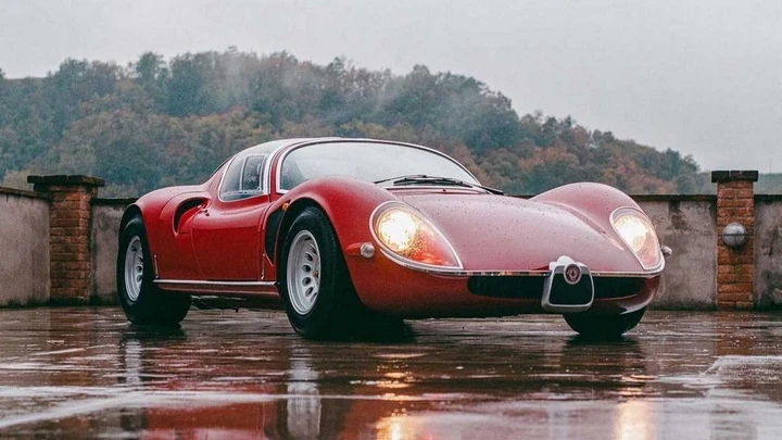 Alfa Romeo 33 Stradale by M.A.T.