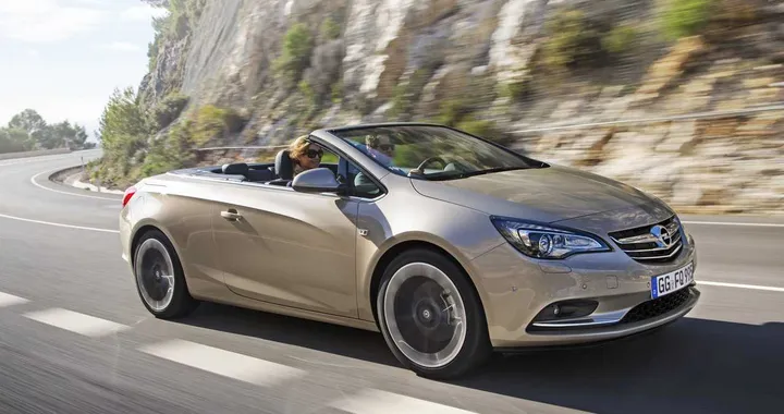 Opel Cascada: a Francoforte con il 1.6 SIDI da 200 CV