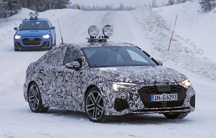 Audi A3 ed S3 berlina: le foto spia