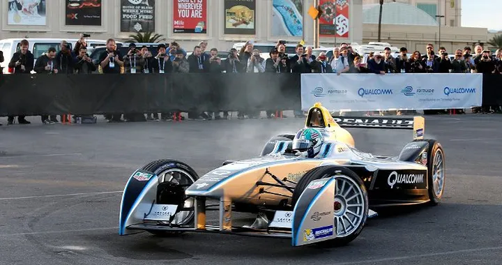 Renault: a Las Vegas debutta la monoposto elettrica