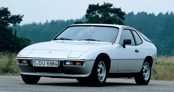 Porsche 924: la prima con il motore davanti