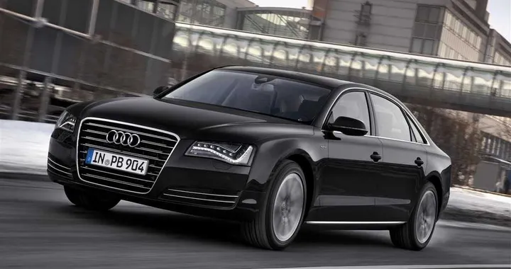 Audi A8 Hybrid 2013
