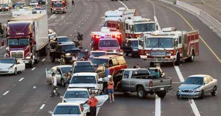 Usa: maxi incidente con 69 auto coinvolte
