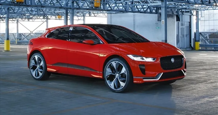 Jaguar I-Pace: a Francoforte la versione pronta al debutto su strada