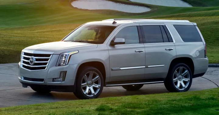 Nuova Cadillac Escalade 2015: prezzo da 98.411 euro