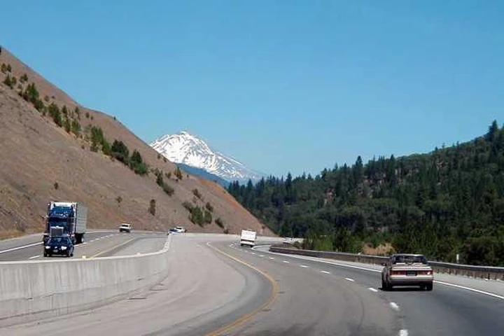 Usa: inaugurata l’autostrada per auto elettriche