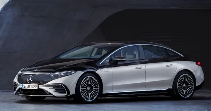 Mercedes EQS: autonomia, equipaggiamenti e sistemi hi-tech