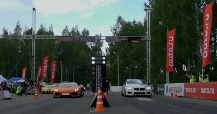 Lamborghini vs Nissan, sfida da urlo