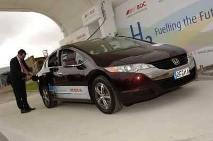 Honda apre il primo distributore di idrogeno in UK