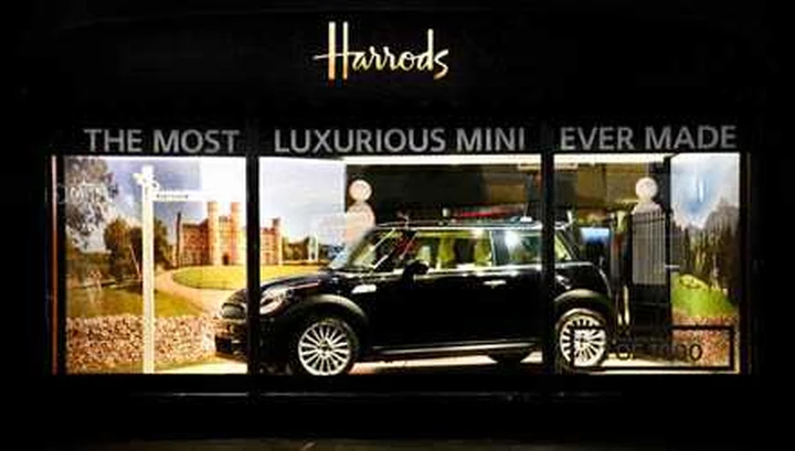 Mini Inspired by Goodwood esposta da Harrods
