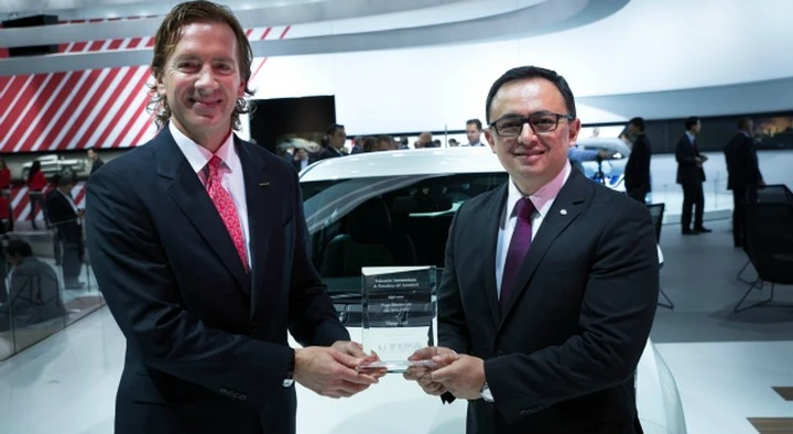Nissan Leaf è Auto elettrica del 2016 per la FIPA