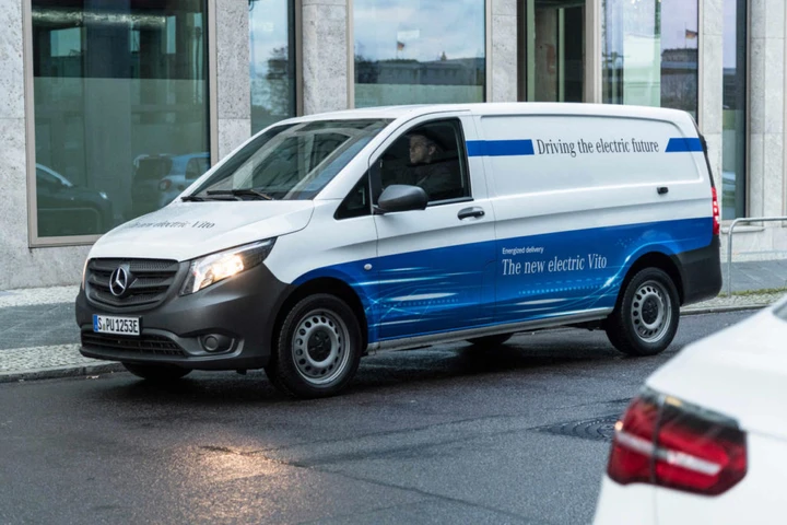 Mercedes EQV, la monovolume elettrica al Salone di Ginevra 2019