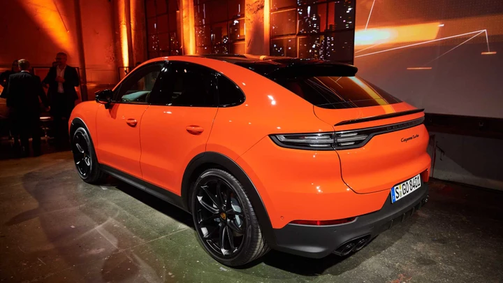 Porsche Cayenne Coupé: nuove immagini