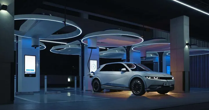 Hyundai punta a ricarica in 3 minuti: sfida tecnica e di rete
