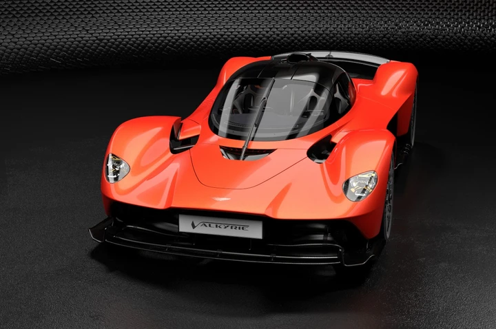 Aston Martin Valkyrie: nuove immagini ufficiali