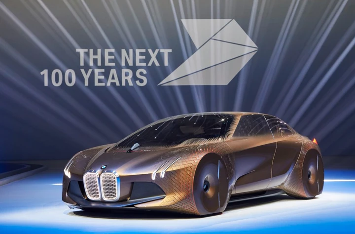 BMW Vision Next 100: un concept per il Centenario