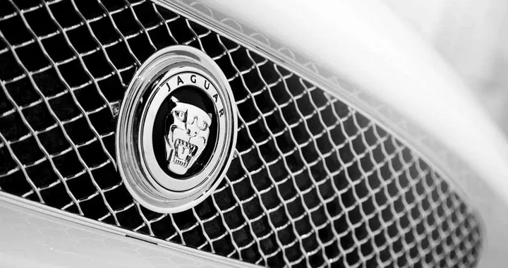 Jaguar XK: Coventry sviluppa la nuova generazione