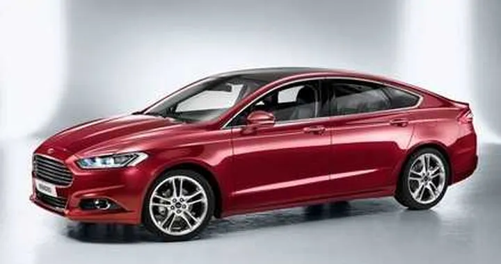 Ford Mondeo 2013, debutto al Salone di Parigi 2012