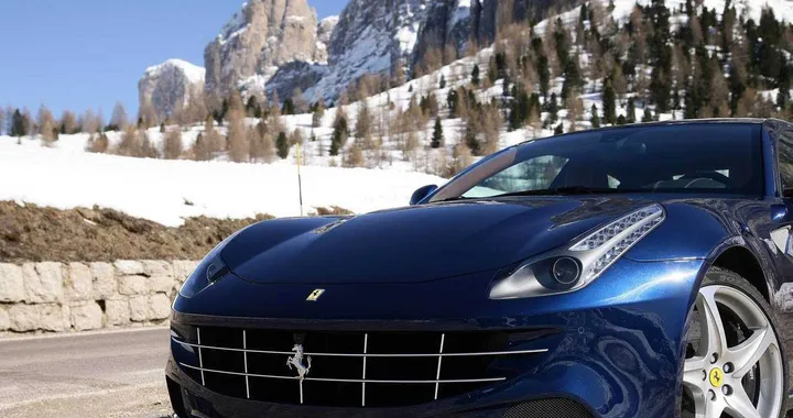 Ferrari SP FFX: allo studio una coupé one-off