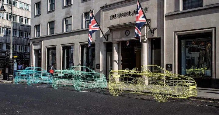 Range Rover Evoque Cabrio: teaser nel centro di Londra