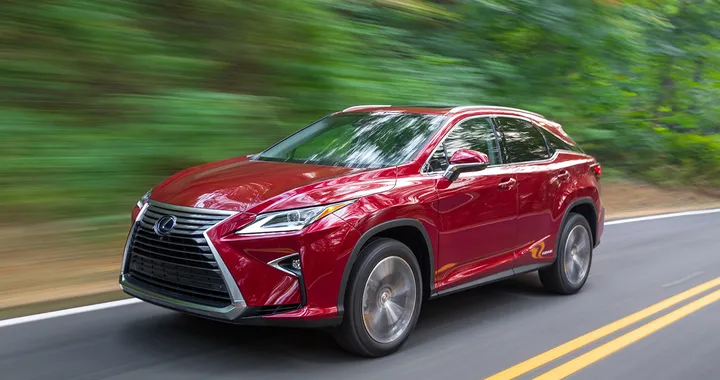 Nuova Lexus RX 450h: in Italia ad ottobre