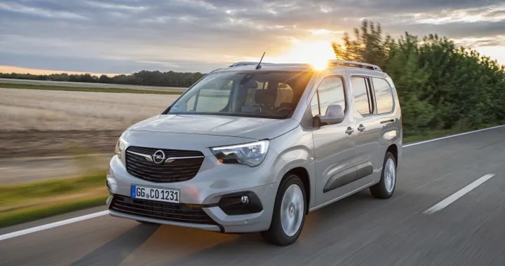 Opel Combo Life: nuova motorizzazione 1.2 da 130 CV