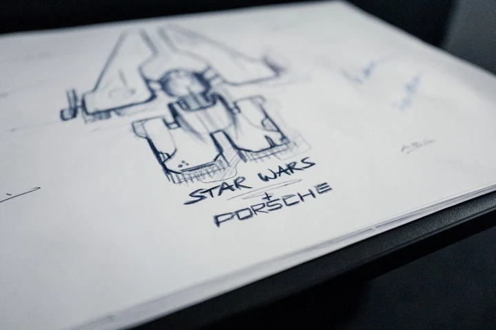 Non solo auto, Porsche costruirà un’astronave per Star Wars