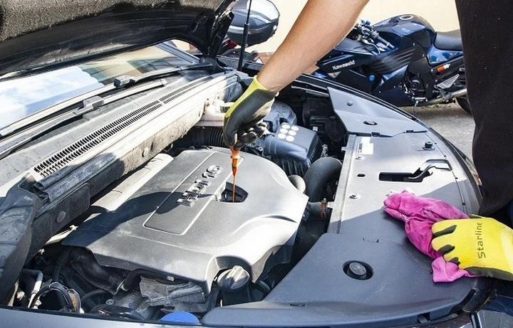 Manutenzione auto in autunno: 8 consigli su cosa fare