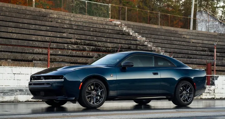 La nuova Charger Scat Pack SIXPACK è un mostro da 550 CV