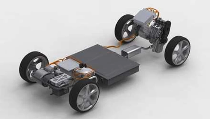 Potenza ibrida Lotus sotto la Proton Italdesign