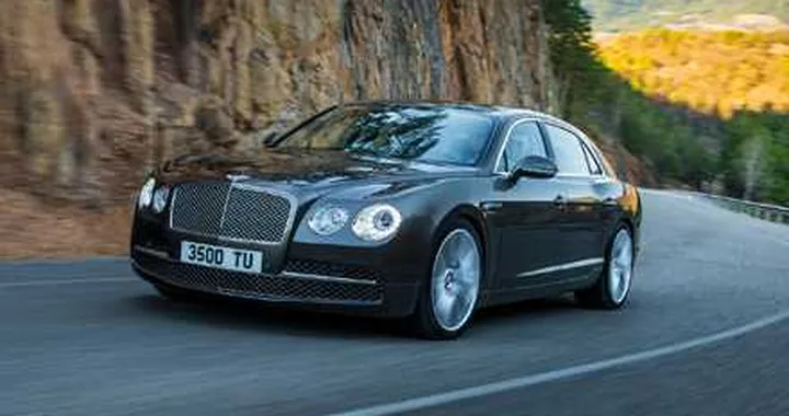 Bentley Flying Spur 2013 al Salone di Ginevra