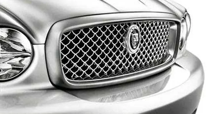 Jaguar: nel 2016 una berlina media