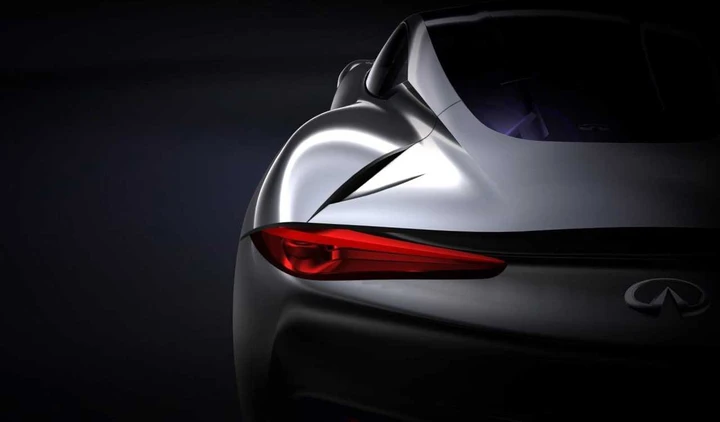 Infiniti anticipa la sua nuova sportiva con due teaser
