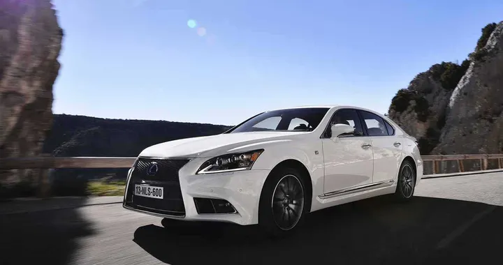Lexus LS 2013, nuove immagini e dettagli ufficiali