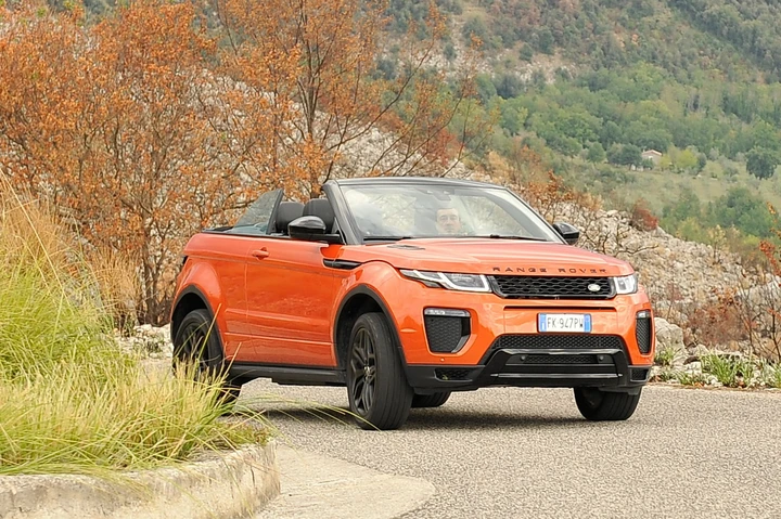 Range Rover Evoque Cabrio: la prova su strada