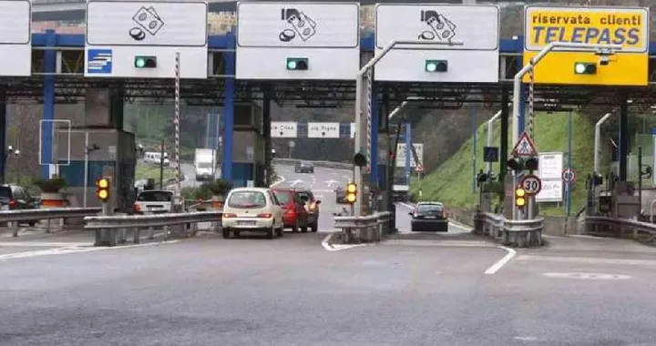 Autostrade: ecco tutti gli aumenti tratta per tratta del 2015