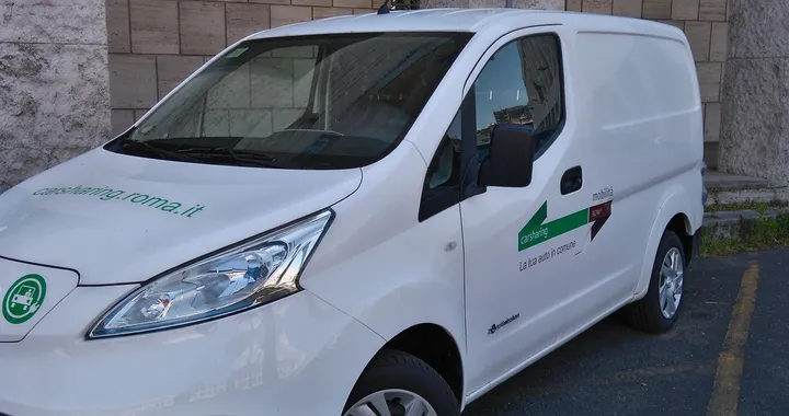 Nissan e-NV200, il Van Sharing elettrico parte da Roma