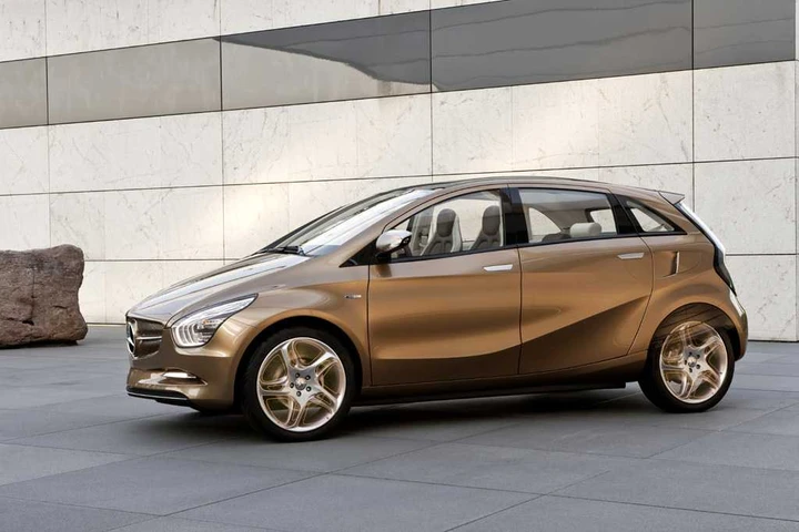 Mercedes BlueZERO E-CELL PLUS