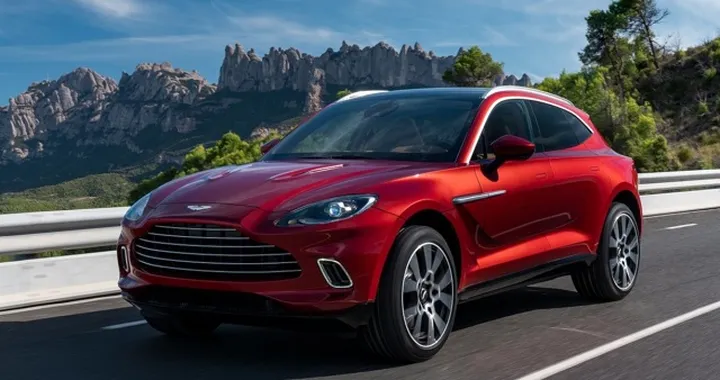 Aston Martin DBX: caratteristiche e prezzo del nuovo SUV