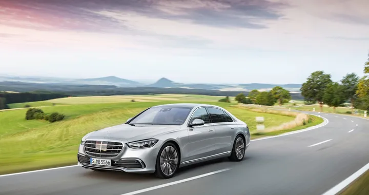 Mercedes Classe S 2021: allestimenti, motori e prezzi