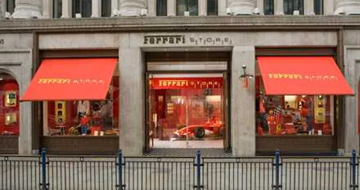 Un tocco di Rosso Ferrari a Londra