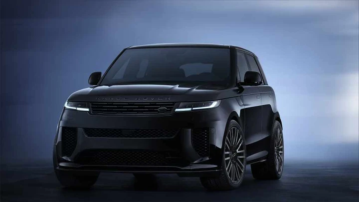 Range Rover Sport SV Black: l'apice del lusso e delle prestazioni in nero