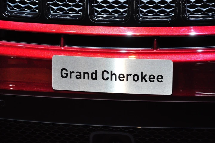 Jeep Grand Cherokee Restyling al salone di Parigi 2016