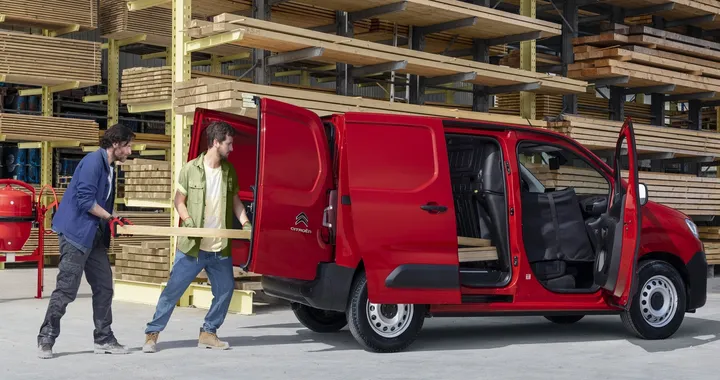 Nuovo Citroen Berlingo Van, più comfort e versatilità per chi lavora