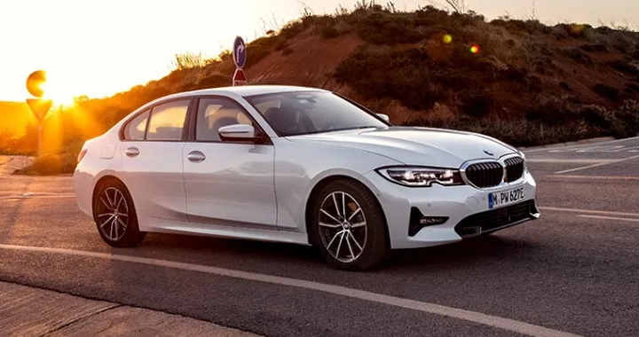 Bmw 330e 2019: svelata la novità ibrida plug-in di Serie 3